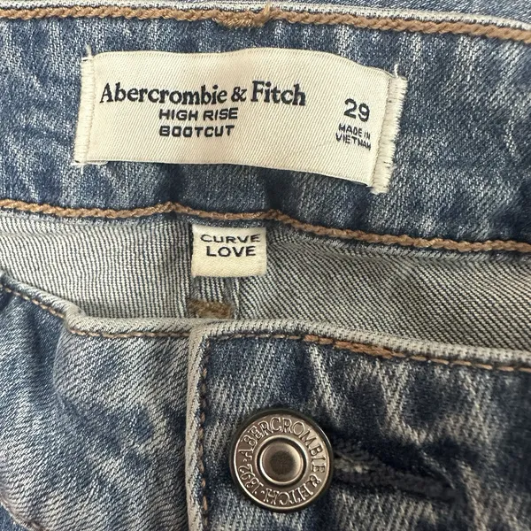 Abercrombie & Fitch High Rise BootCut Curve Love Jeans Size 29 Raw Hem Med Wash - Image 5