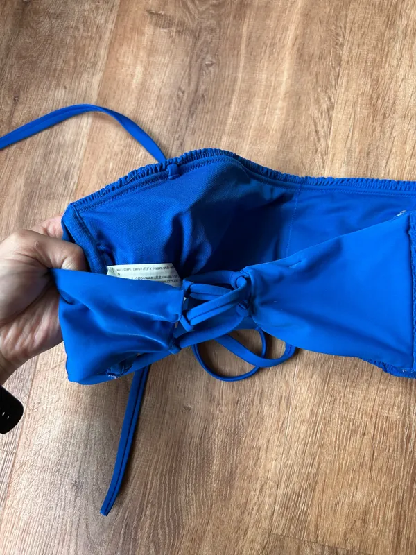 Hollister blue large swim top - Image 4