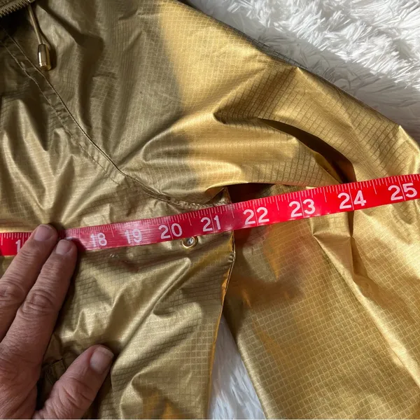 Lauren Ralph Lauren, gold metallic windbreaker. With hood and lined - Image 6