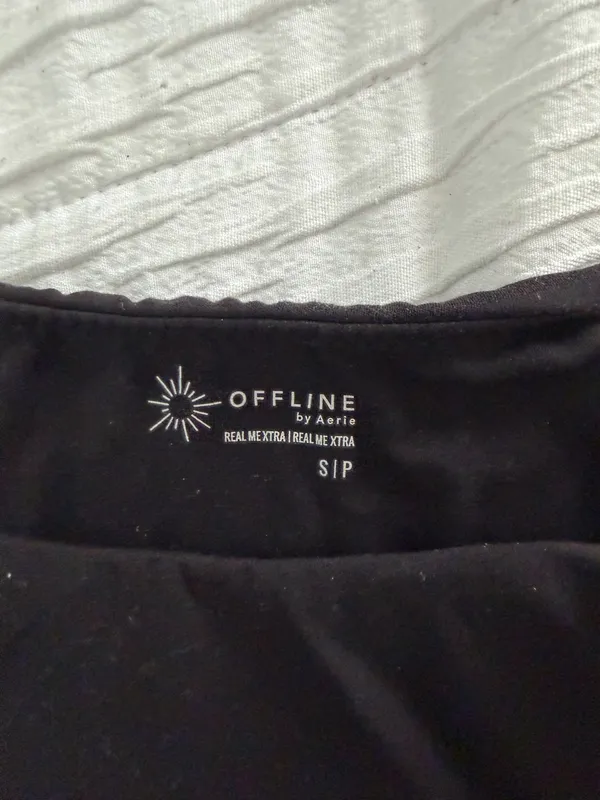 Black Aerie Tank Top - Image 3