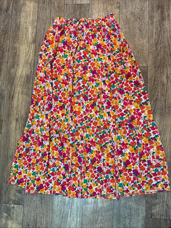 SheIn Multicolor Floral Tiered Maxi Skirt - Image 6