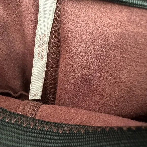 Free‎ People size 30 burgundy maroon pants faux suede leather - Image 6