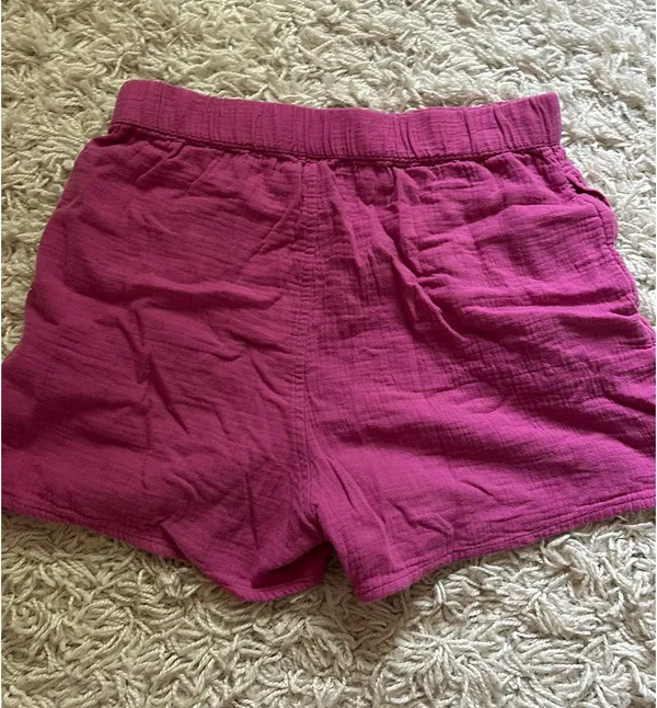 Universal Thread Shorts - Image 2