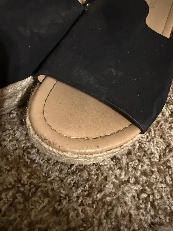 Soda Platform Sandals - Image 5