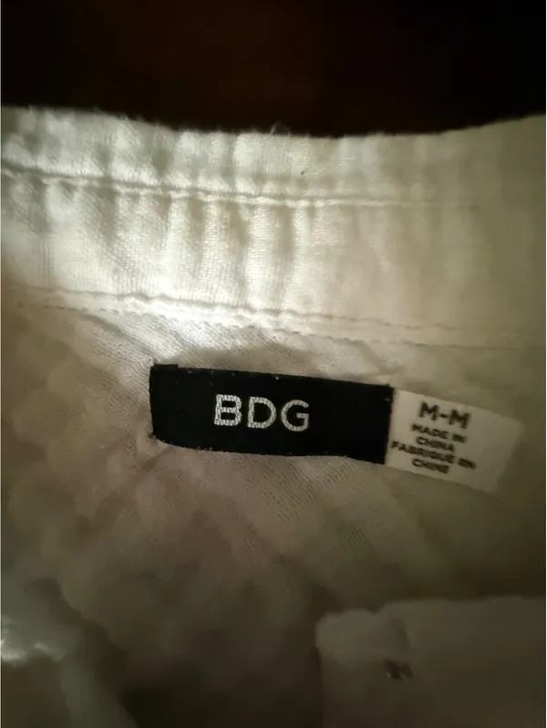 BDG White Button-Up Long Sleeve Shirt, Medium - Image 3