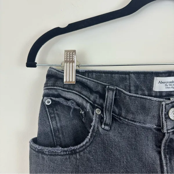 Abercrombie & Fitch | Gray The 90’s Straight Ultra High Rise with Slit Jeans 4R - Image 2