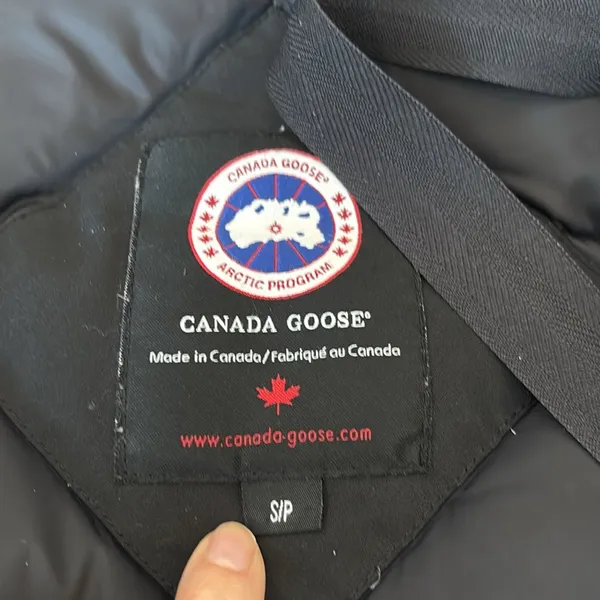 Canada Goose Parka - Image 10