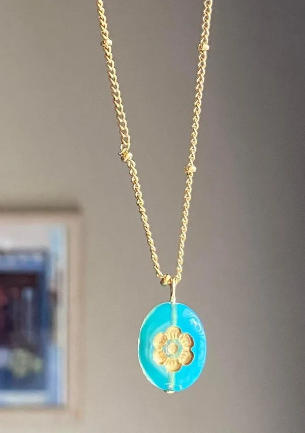 Handmade quality Czech glass bead good tone stainless steel necklace 💐🩵 - Image 3