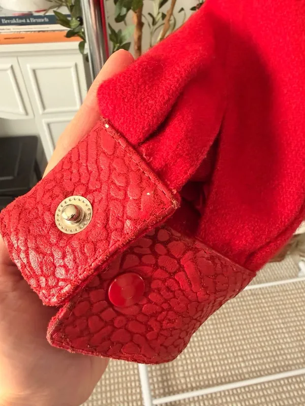 80’s Style Women’s Vintage Red Suede Leather Bomber Jacket Size Large - Image 11