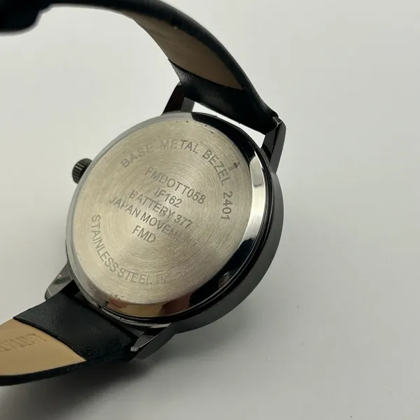 Black Tone Crystal and Gold Hourly Dial Women’s Fashion Watch Working - Image 6