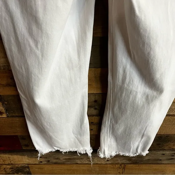 Risen White Distressed Jeans‎ Size 15/32 - Image 10