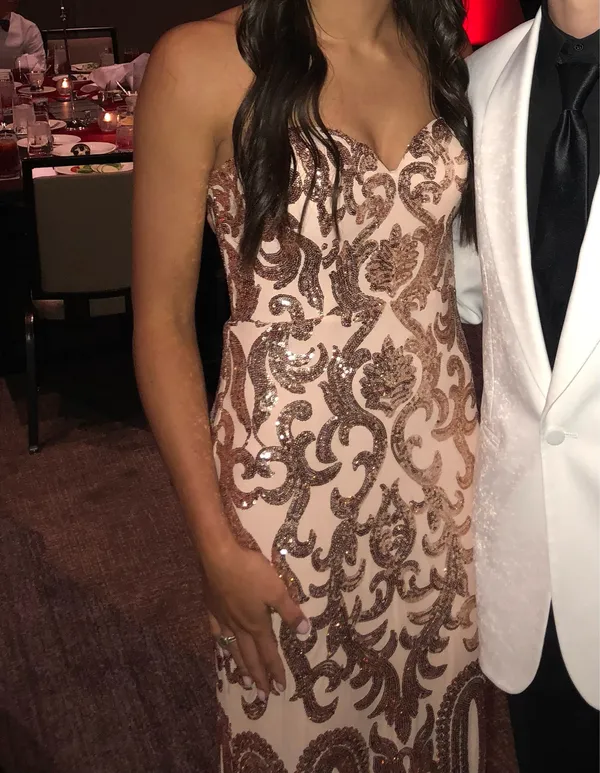 Lulus formal dress - Image 5