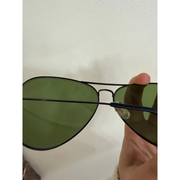 Vintage Ray Ban Black Tone Metal Polarized Aviator Sunglasses Flaw - Image 3