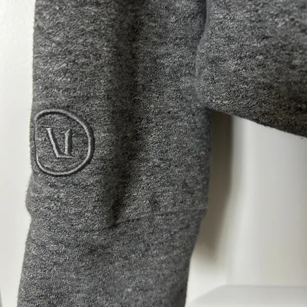 Vuori Hoodie Heather Grey Cotton Blend Relaxed Fit Size Small VW281 - Image 3