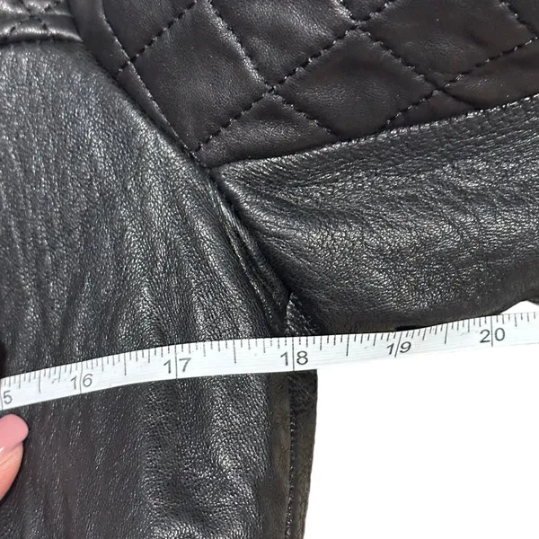 Dawn Levy Black Quilted Genuine Leather Moto Jacket Size Small - Image 8