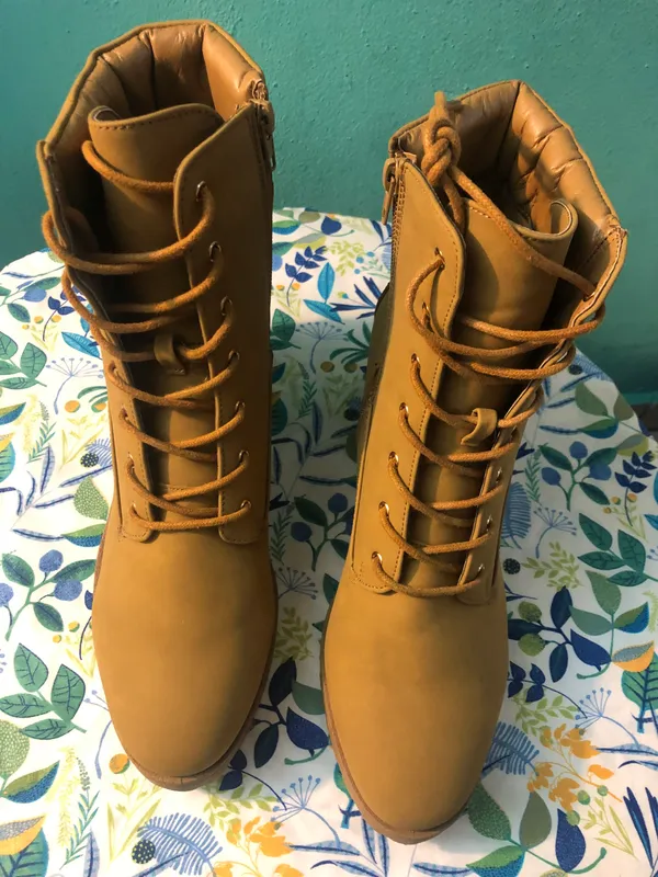 Windsor NWT Tan Boots Size 10 Women - Image 2