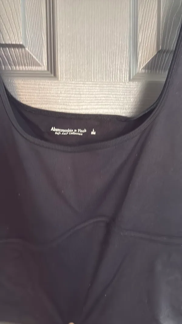 Black Abercrombie crop top - Image 2