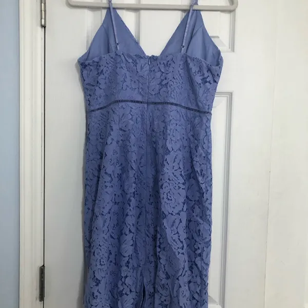 ASTR The Label Women Size Medium Dress Lace ‎ Periwinkle Spaghetti Strap midi - Image 8