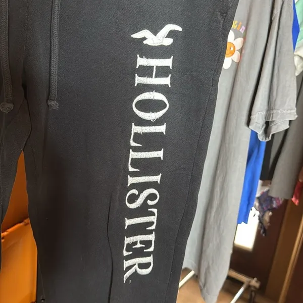 Hollister Y2K Black Joggers High Rise Sweatpants Logo Graphic Size Small - Image 3