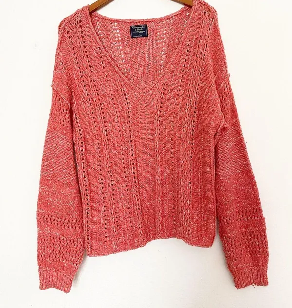 NWOT Abercrombie & Fitch Puff Sleeve V-NeckSweater - Image 6