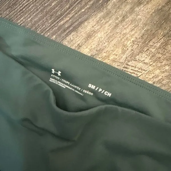 green under‎ armour leggings - Image 2