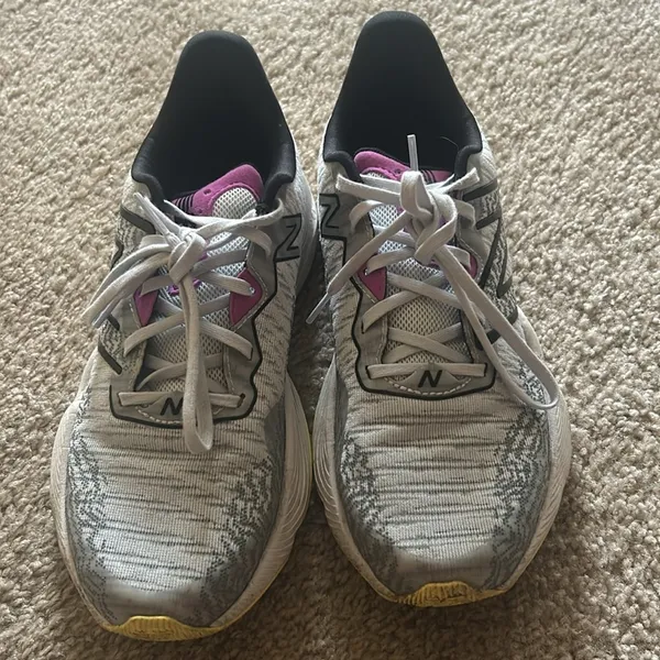 New Balance FuelCell Shift TR v2 Women’s Size 8 – Training/Gym Sneakers - Image 2