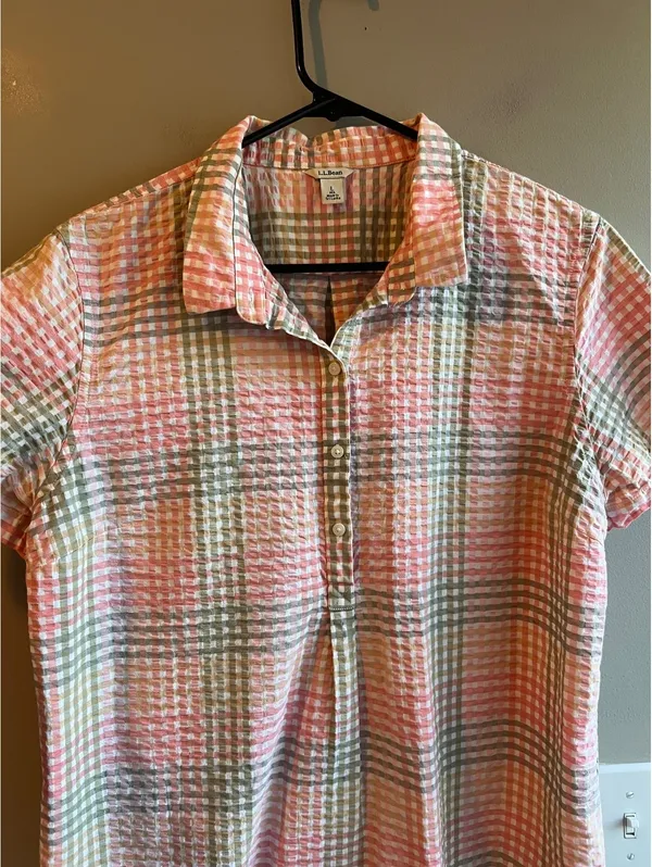 L.L.Bean Vacationland Seersucker Short Sleeve Popover Plaid Shirt Pink Green - Image 2