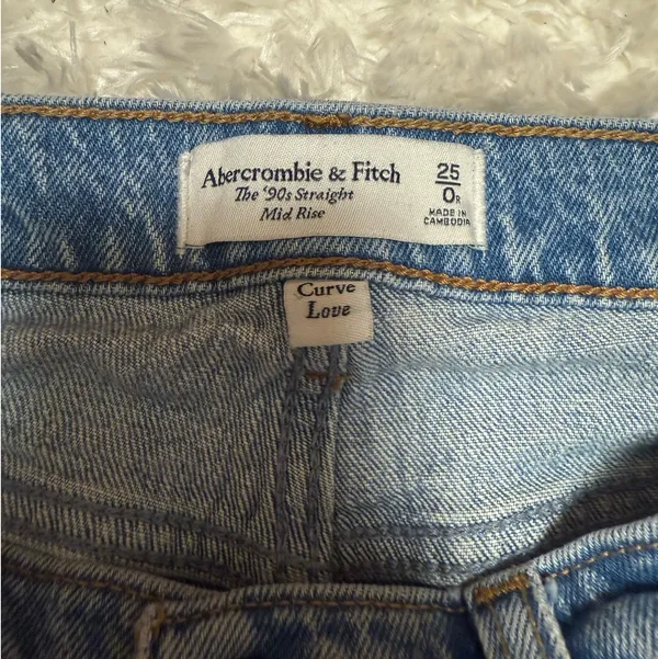 Abercrombie Jeans 90s High-Rise Straight - Image 2