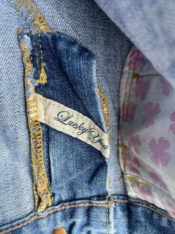 Vintage Lucky Brand Flare Jean, Low Rise, Size 29 (8), EUC - Image 5