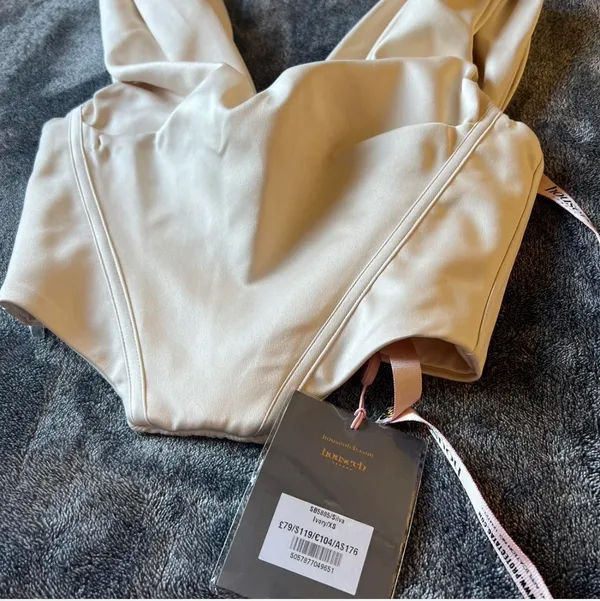 House if CB silva corset top - Image 2
