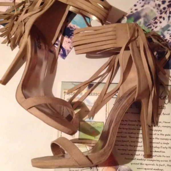 Charlotte Russe FRINGE HEELS TAUPE/NUDE COLOR BOHO GYPSY HIPPIE - Image 4