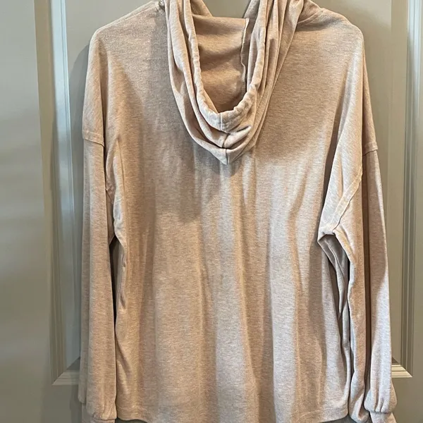 Apricot Hooded Sweatshirt Size M - Image 3