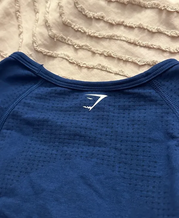 Gymshark Top Crop - Image 5