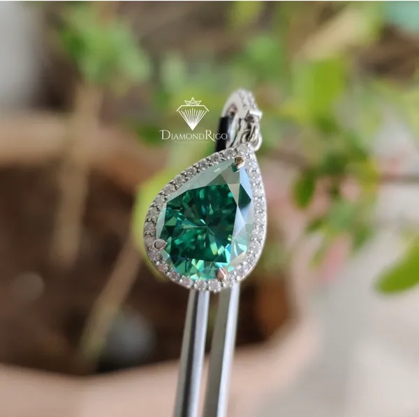 NWOT Elegant Sterling Silver 5 ct Green Pear Moissanite Halo Pendant - Image 6