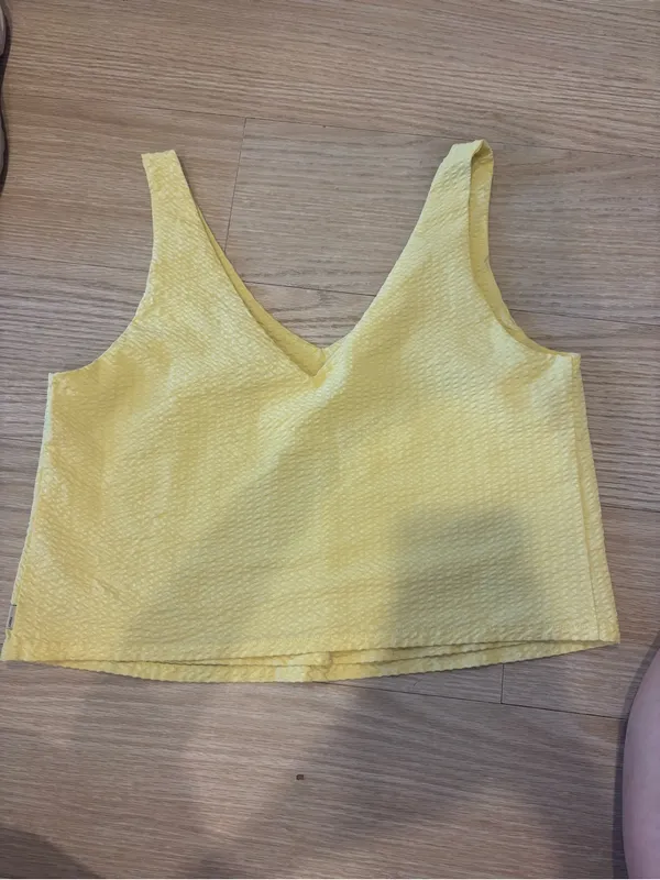 Vuori Villa Textured Crop Tank Top - Image 7