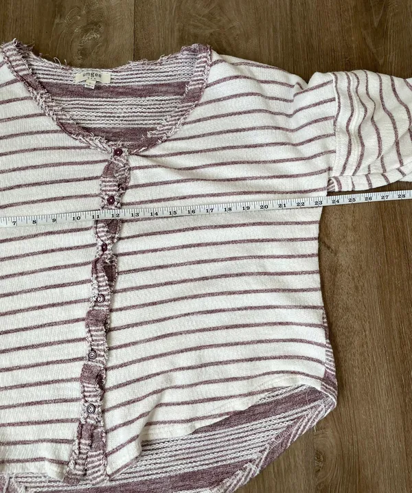 Umgee cardigan sweater maroon striped balloon sleeves short length Women’s sz L - Image 11