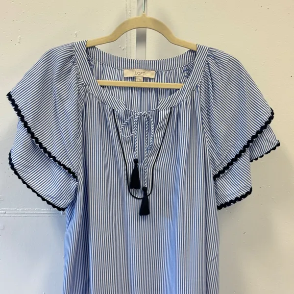 LOFT Striped Flutter Sleeve Tassel Tie Blouse Top Size Large Women's Blue‎ White - Image 3