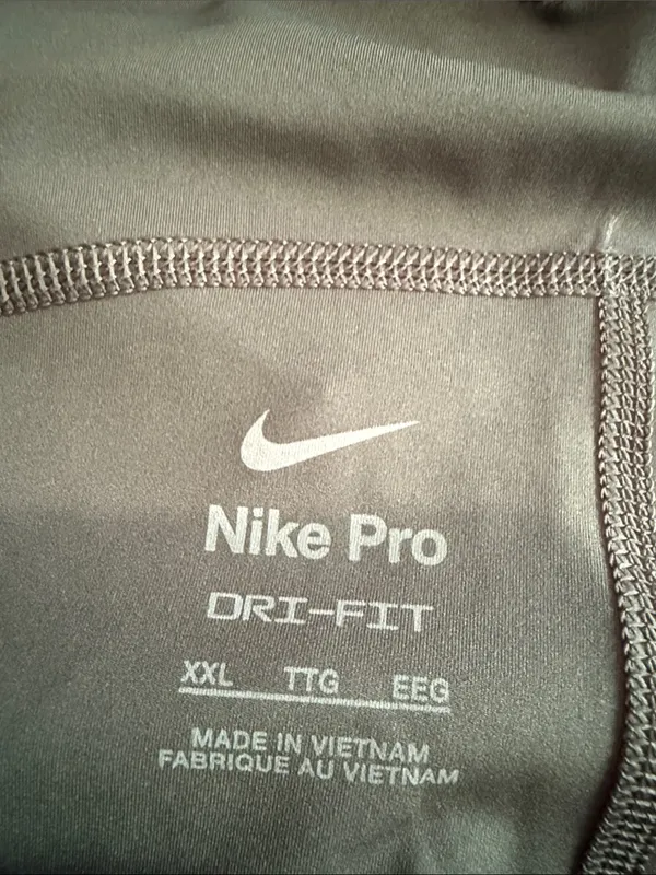 Nike Pro Teal and Emerald Compression Shorts. - Image 8