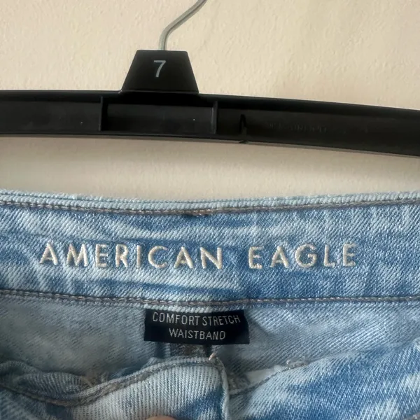Women’s American Eagle mom Jean shorts 2 - Image 2