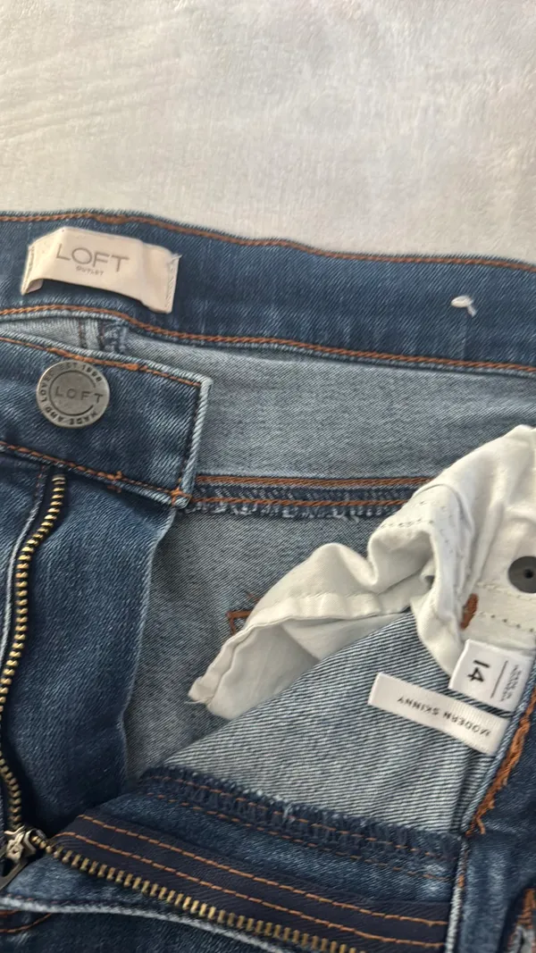 Loft Skinny Modern Women’s Jeans 14 - Image 4