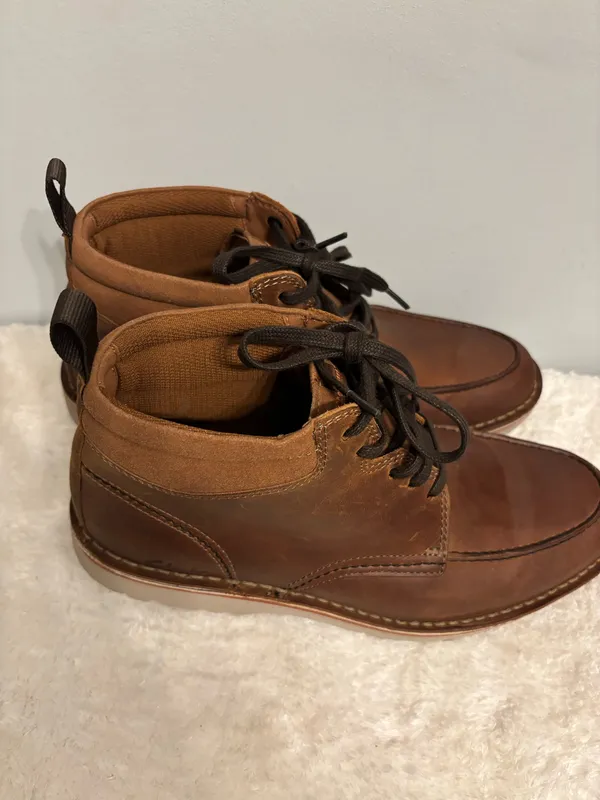 Men’s Clarks Boots Sz. - Image 5