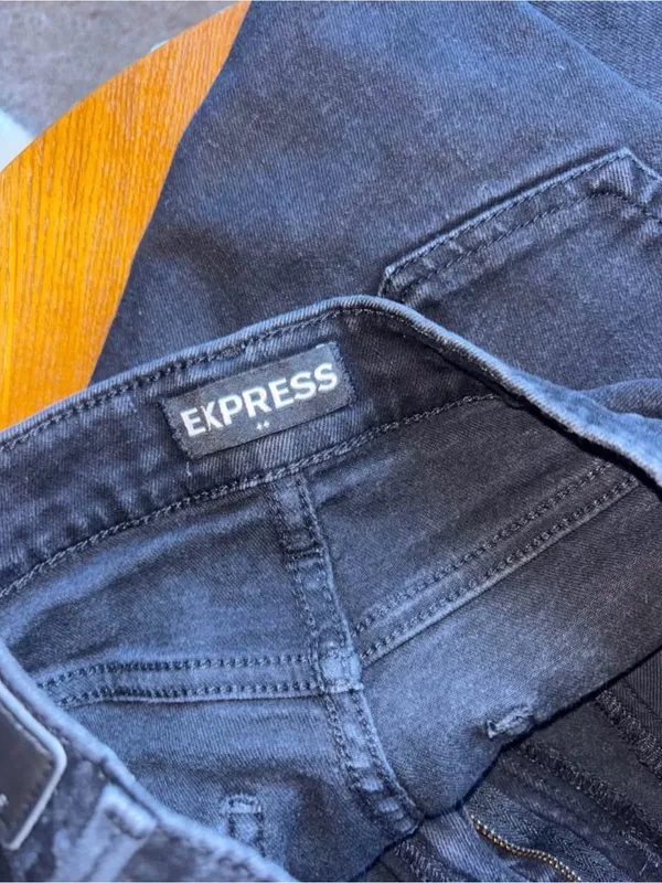 Express Jeans Womens Legging Mid Rise Stretch Distressed Jeans Size 4R Black - Image 6