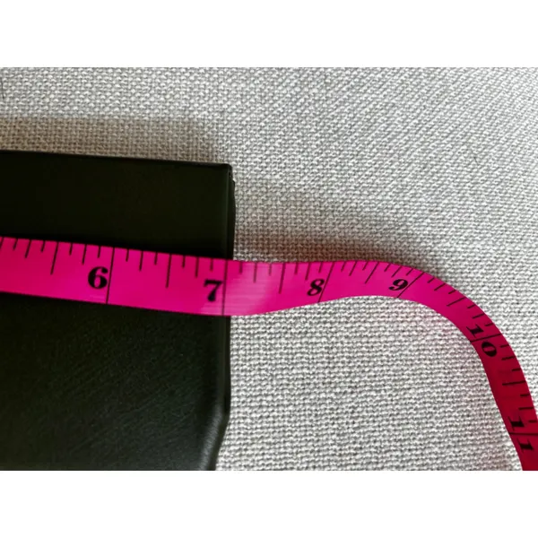 Longchamp Eyeglass Case OS Green Leather Foldable Triangular Designer Accessory‎ - Image 6