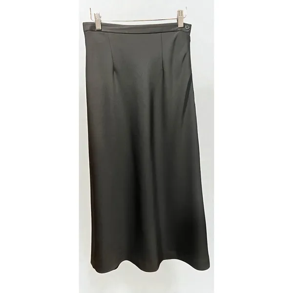 Sleek High-Waisted Black Formal Skirt - Side Zip & Button Size Small 6 - Image 2