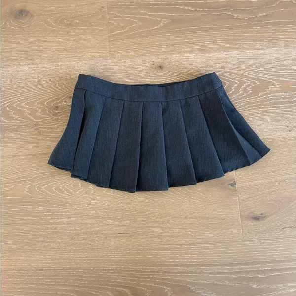 Edikted Skort Pleated Ariana Size S Gray - Image 4