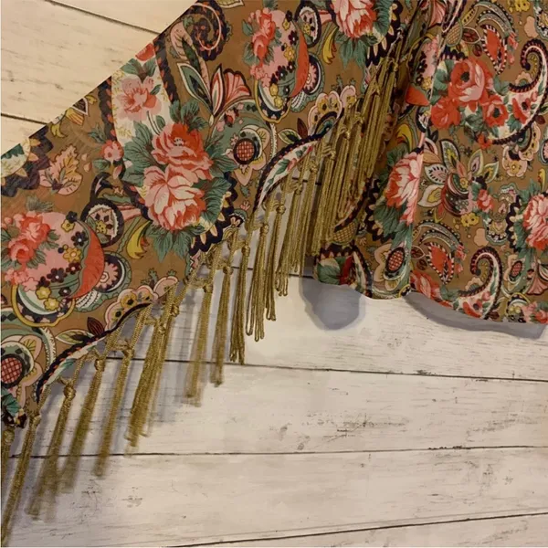 Boho-Chic Cotton Candy Paisley Fringe Top – Size Large - Image 5