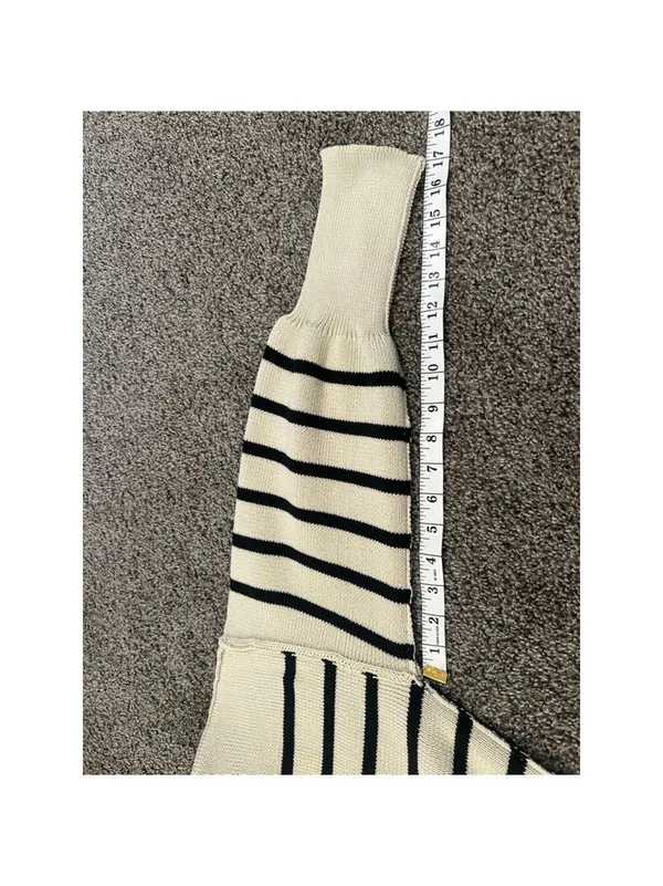COMMENSE Crew Neck Sweater Off White Black Medium - Image 10