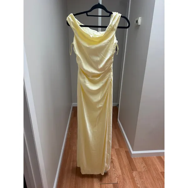 Bec + Bridge Eternity Off Shoulder Maxi Dress in Ice Yellow Size 6 NWT - Image 4