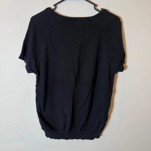 Moth Anthropologie Black Crochet Lace Overlay Short Sleeve Sweater‎ size medium - Image 6
