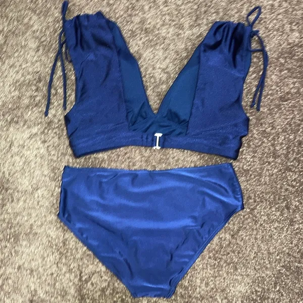 Women’s size medium NWOT navy blue 2 piece swimsuit - Image 4